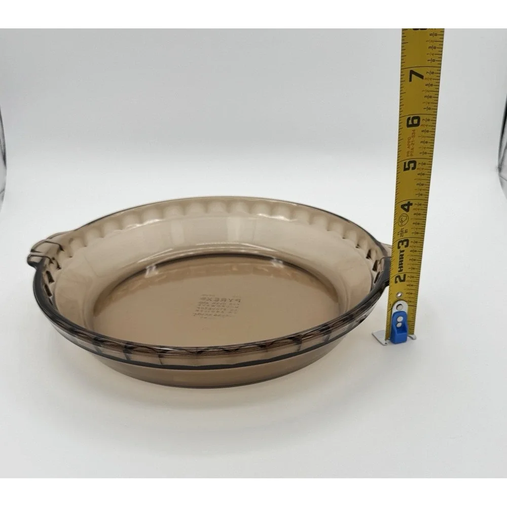 Vintage Pyrex 229 & 209 Smoke Brown Amber Pie Plates Set of 2 USA Glass Bakeware